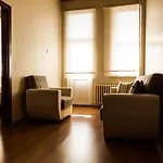 Pak Hotel Golbası
